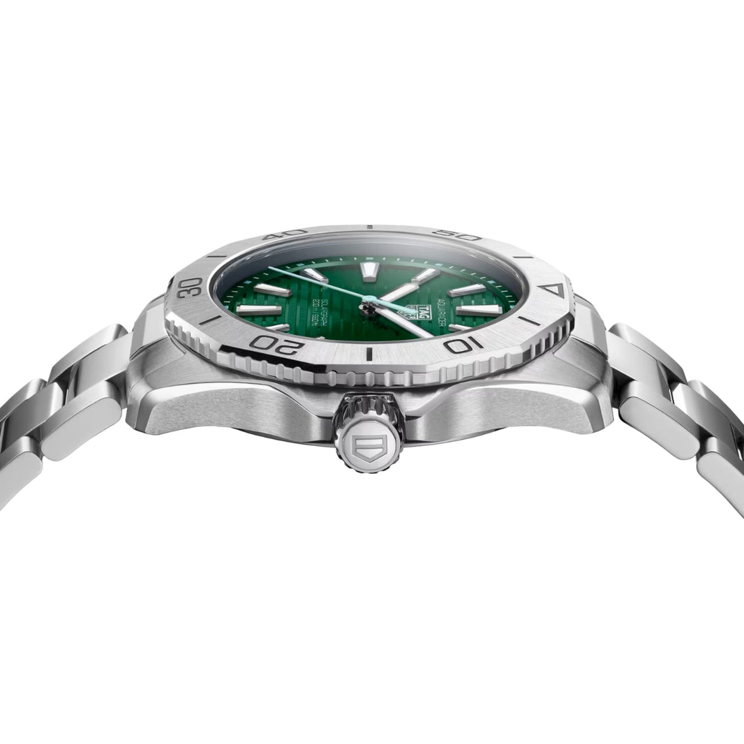 TAG Heuer Dial Solar Men Watch 40 mm WBP1115..BA0000